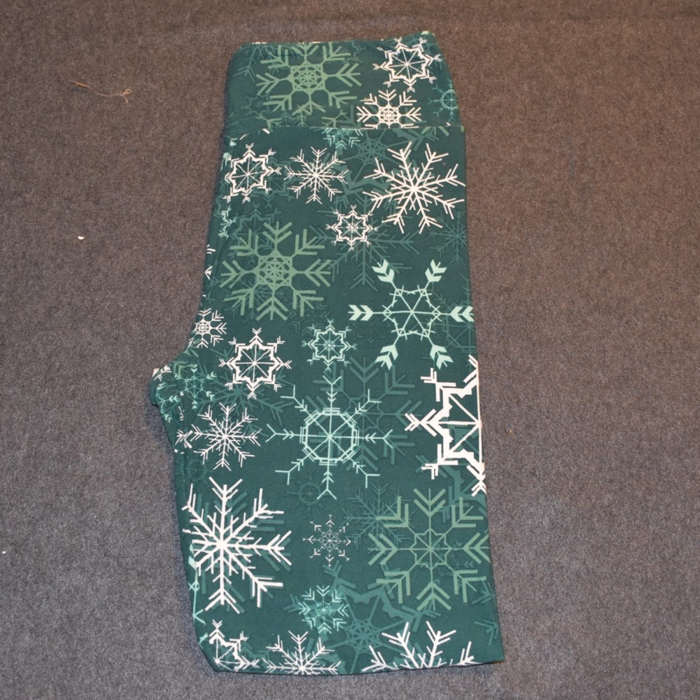 Lularoe Leggings HOLIDAY EDITION